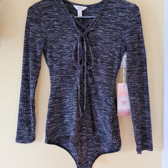 Sun + Shadow Gray Bodysuit NEW Nordstroms - Picture 1 of 4